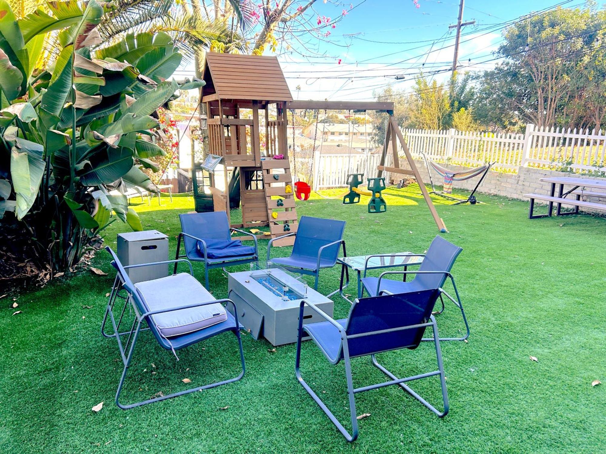Casa de férias Casita California - Private House With Backyard *